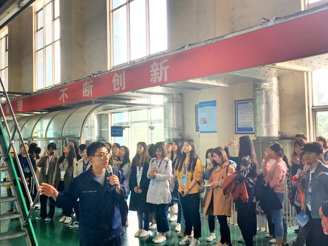 太阳成集团tyc151cc历文学院文管系2019毕业实习拉开序幕